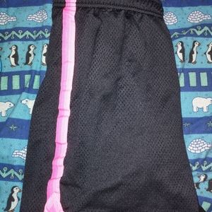 Danskin Shorts Women's Large